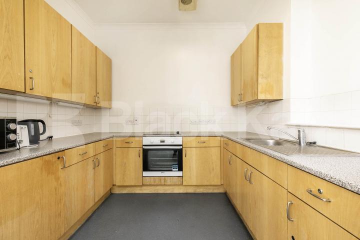 5 bedroom 5 ensuite HMO house located close to Holloway Station  Hornsey Road, Holloway